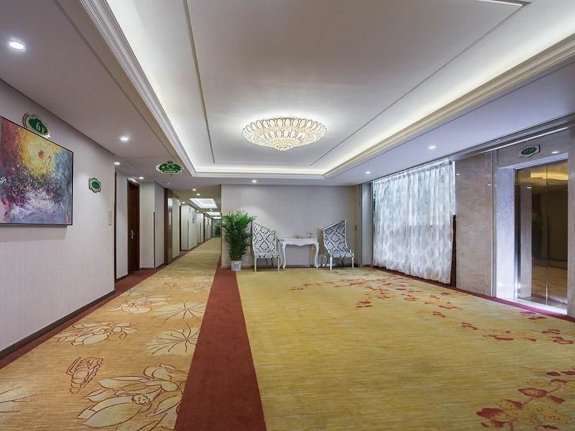 Vienna Classic Hotel Guangzhou Yanling Road Bagian luar foto